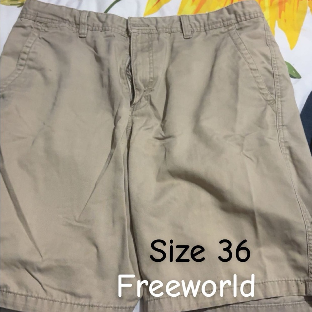 Men's Tan Shorts